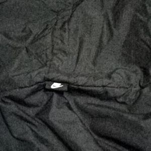 Nike sportswear therma-fit legacy hooded jacket black